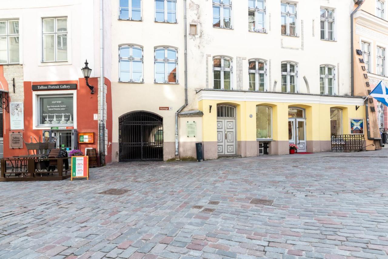 Hilltop Apartments - Old Town Kuninga Tallinn Exteriör bild